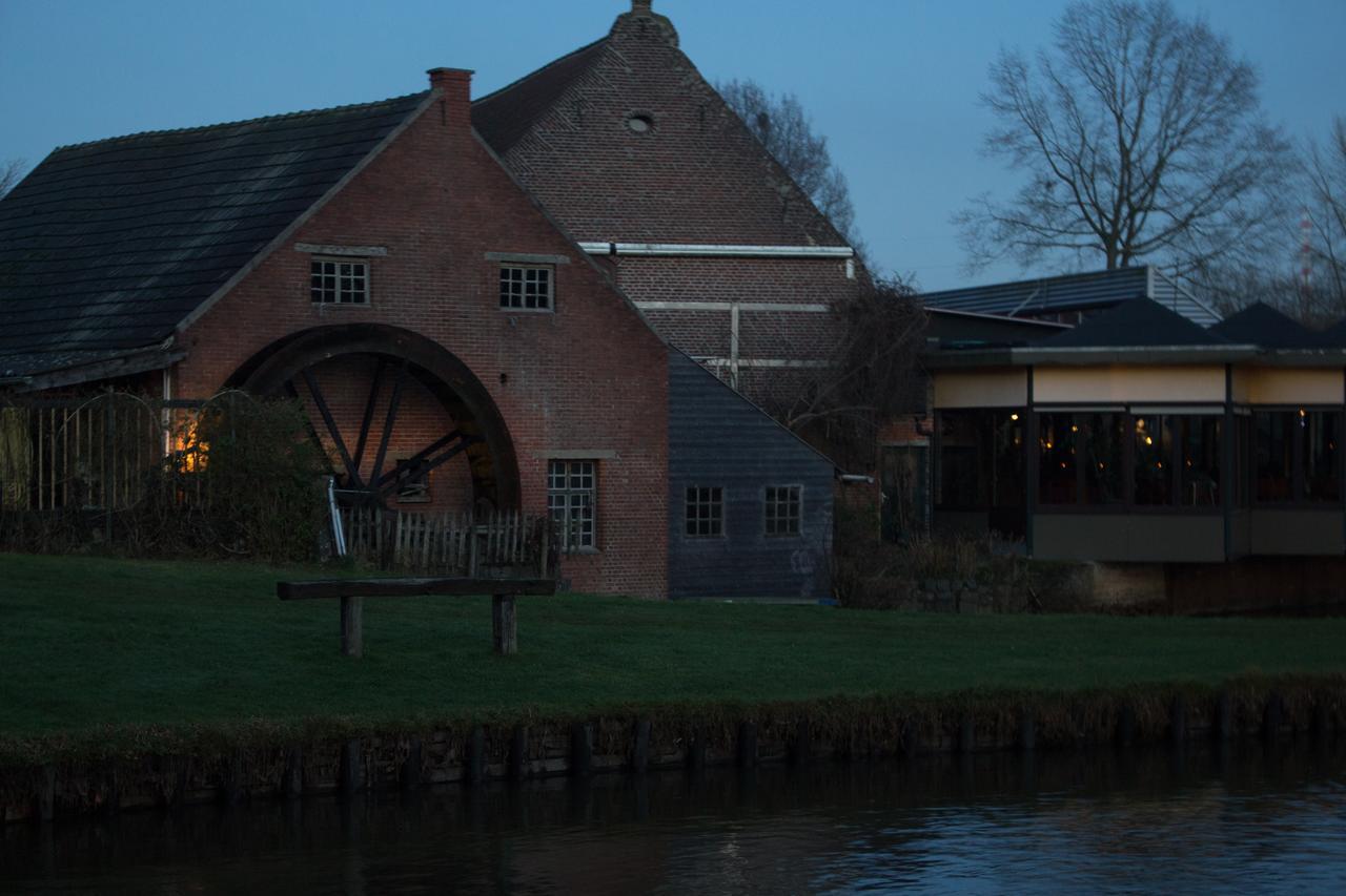 Hotel De Watermolen Bocholt Exterior photo